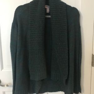 Cardigan sweater